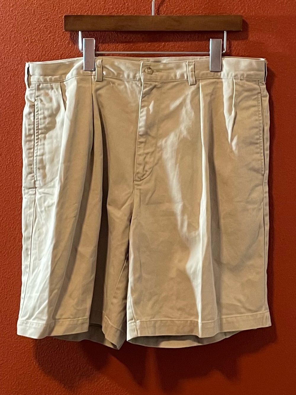 Polo Ralph Lauren Men’s Vintage Tyler Brown Khaki Pleated Hiking Chino Shorts